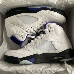 Air Jordan 5 Concord
